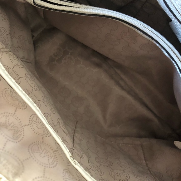 Michael Kors Riley - Picture 5 of 7